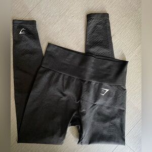 Black Gymshark leggings
